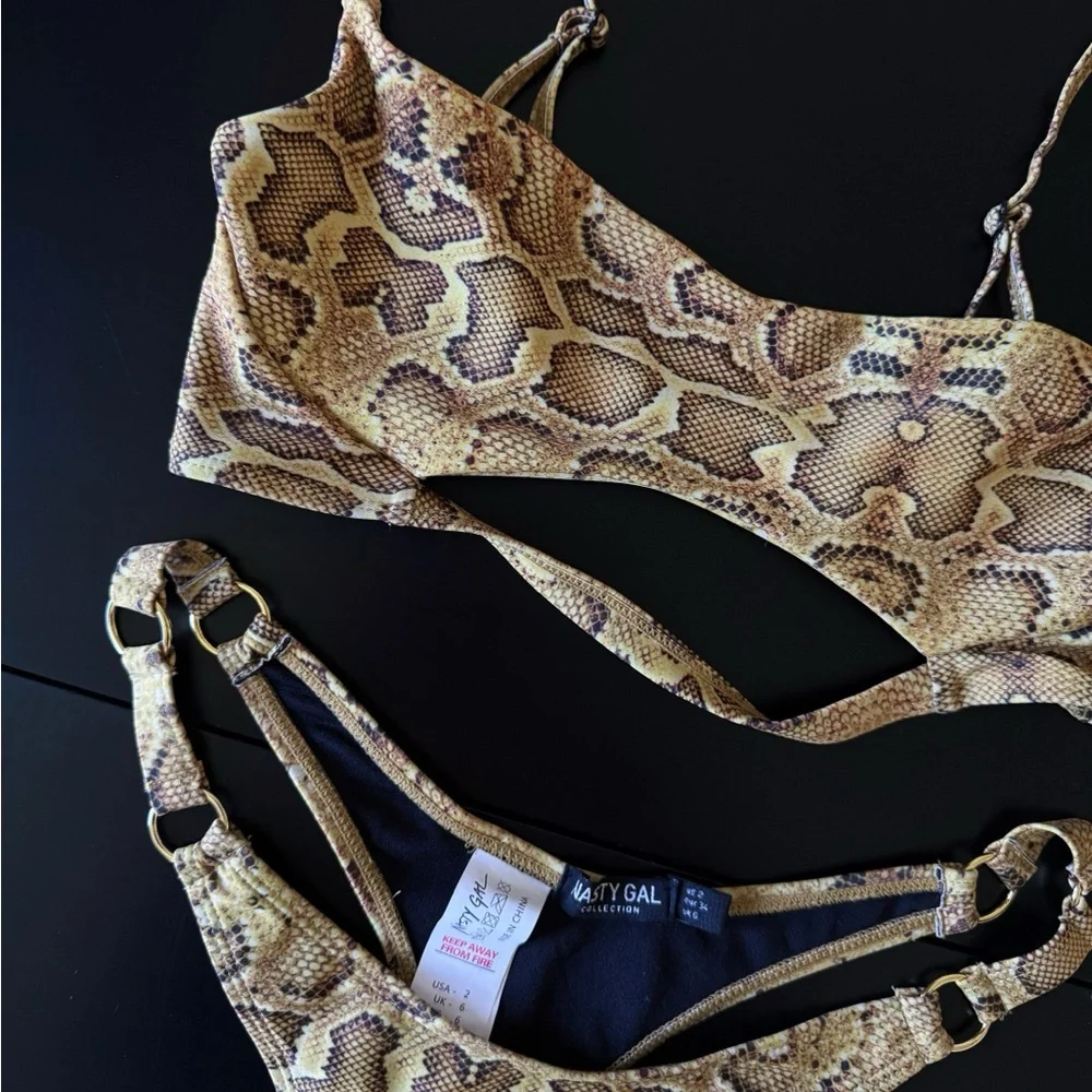 Nasty Gal Cutout Snakeskin Bikini Set - Picture 3 of 3